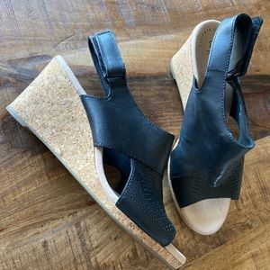 Clarks Lafley Joy Black Cork Wedge Sandal SZ 7.5